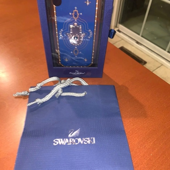Swarovski Tarot Hand Hamsa iPhone XR Case - Picture 2 of 3